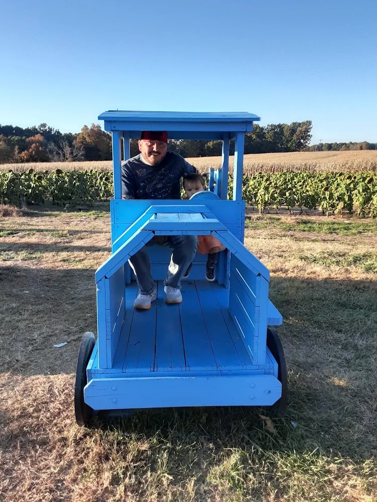 Grandaddy's Farm pumpkin patch and fall festival in Estill Springs, TN