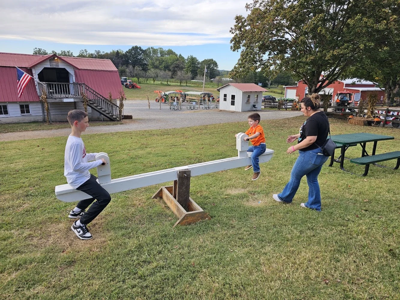 Guthrie Pumpkin Farm & Corn Maze pumpkin patch and fall festival in Riceville, TN